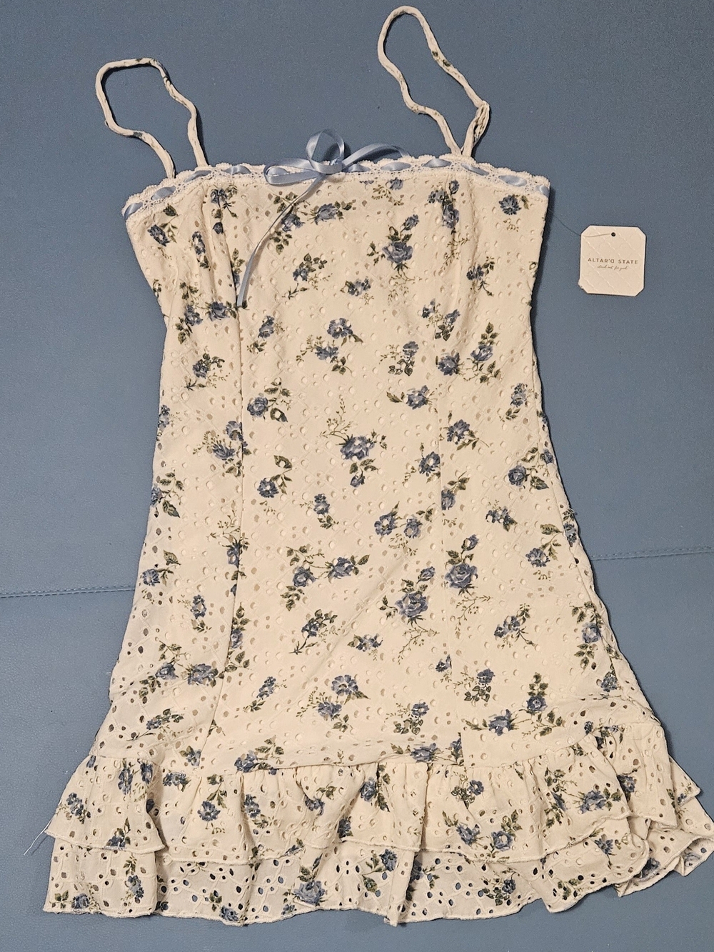 Size small Altar'd state dress
